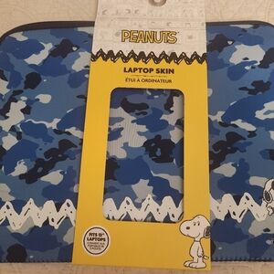 Peanuts Blue and Black Camouflage Laptop Sleeve